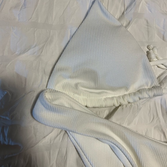 NEW White Ribbed Bikini Set - Picture 2 of 4